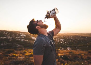 People are handing out badges at Tube stations to tackle loneliness
